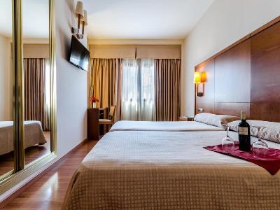 Hotel Saylu 3*